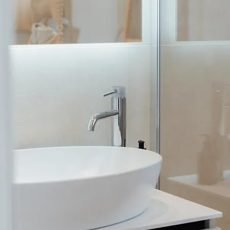 Mihome - Modern Living ロッテンマン